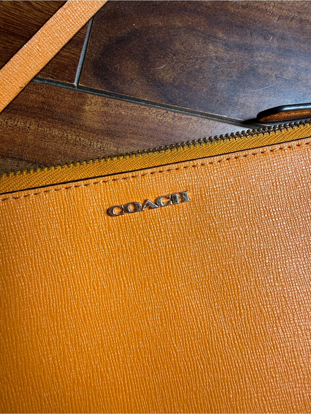 Coach Orange Leather Crossbody with Gold Chain Detail - Picture 4 of 8